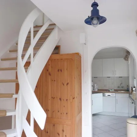 Sandroeschen Apartment *